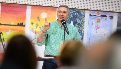 Veszpr&eacute;mben is t&uuml;ntetni fognak L&aacute;z&aacute;r rasszista kijelent&eacute;sei ellen