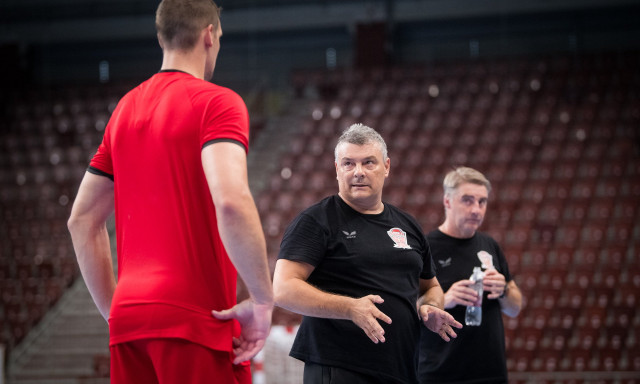 Győzelemmel mutatkozott be Xavi Pascual a Veszpr&eacute;m kispadj&aacute;n