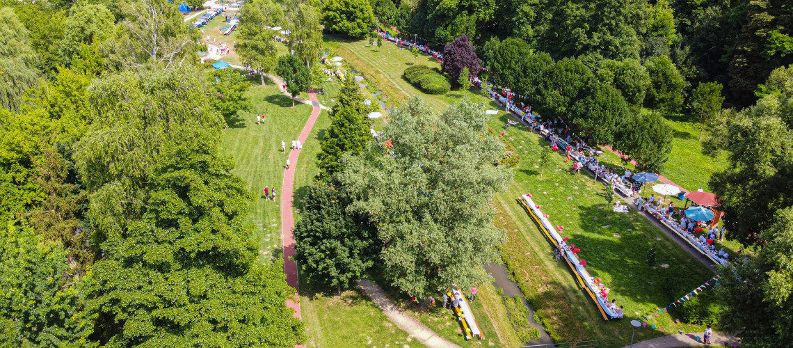 Hossz&uacute;asztal Piknik 2025
