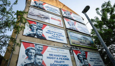 Szerd&aacute;n Veszpr&eacute;mben is utc&aacute;ra vonulnak a propaganda ellen &eacute;s a sajt&oacute;szabads&aacute;g mellett