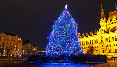 Ibr&aacute;ny v&aacute;ros&aacute;b&oacute;l &eacute;rkezik id&eacute;n az Orsz&aacute;g Kar&aacute;csonyf&aacute;ja