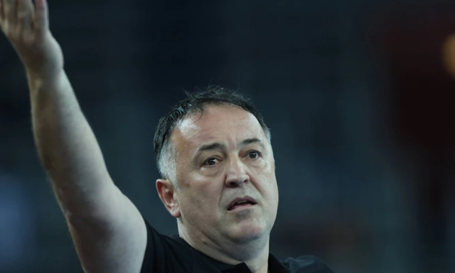 Infarktust kapott m&eacute;rkőz&eacute;s k&ouml;zben a Veszpr&eacute;m egykori  k&eacute;zilabd&aacute;z&oacute;ja