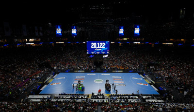 Bar&ccedil;a az &eacute;len, Veszpr&eacute;m a top 10-ben: kij&ouml;tt a f&eacute;rfi EHF-klubrangsor