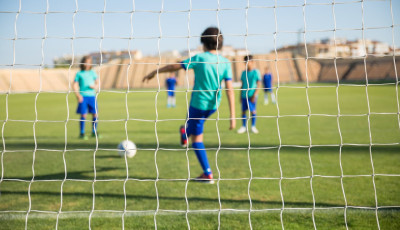 Csapatsportok, amelyeket bar&aacute;tokkal is j&aacute;tszhatunk