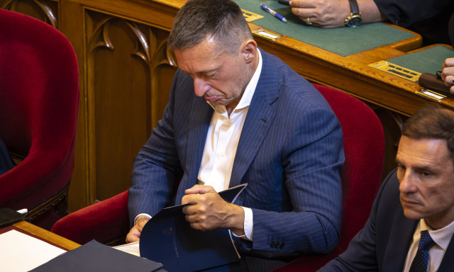 13 perc v&eacute;gigg&ouml;rgetni a list&aacute;t, akiket a Magyarorsz&aacute;g Korm&aacute;nya Facebook oldal letiltott