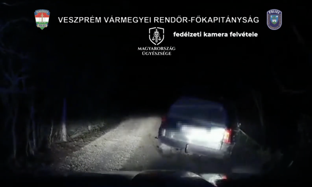 Ittasan, lopott aut&oacute;val menek&uuml;lt a rendőr&ouml;k elől egy 28 &eacute;ves veszpr&eacute;mi f&eacute;rfi - VIDE&Oacute;