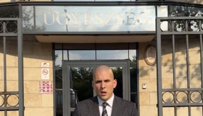 Filep D&aacute;vid, A kopasz hűtlen kezel&eacute;s &eacute;s k&ouml;lts&eacute;gvet&eacute;si csal&aacute;s miatt feljelentette Magyar P&eacute;tert