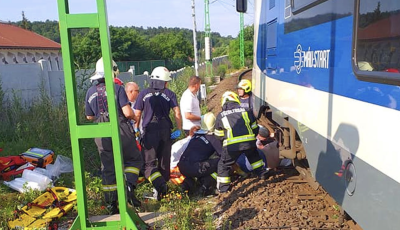 Hal&aacute;lra g&aacute;zolt egy embert a Balaton Intercity