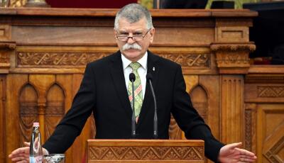 K&ouml;v&eacute;r L&aacute;szl&oacute; szerint rosszabb &aacute;llapotban van az oktat&aacute;s, mint 16 &eacute;vvel ezelőtt