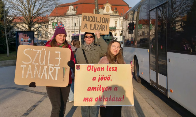 &ldquo;El a kezekkel a gyerekektől &eacute;s az orsz&aacute;gt&oacute;l&rdquo; - &Uuml;zent&eacute;k a zebraszerd&aacute;z&oacute;k