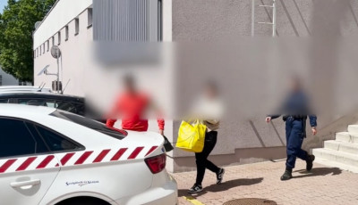 Intim fot&oacute;kkal csalt&aacute;k csapd&aacute;ba, majd sz&aacute;zezreket zsaroltak ki egy veszpr&eacute;mi f&eacute;rfit&oacute;l
