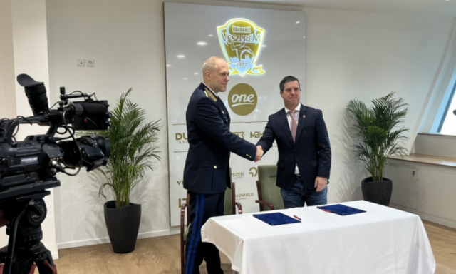 Egy&uuml;ttműk&ouml;d&eacute;st k&ouml;t&ouml;tt a Veszpr&eacute;m Handball Team Zrt. &eacute;s a Veszpr&eacute;m V&aacute;rmegyei Rendőr-főkapit&aacute;nys&aacute;g