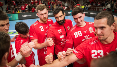 Tatab&aacute;ny&aacute;n z&aacute;rja az &eacute;vet a Veszpr&eacute;m HC