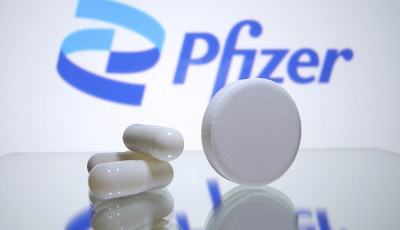 Szájon át szedhető koronavírus elleni gyógyszert fejlesztett a Pfizer is