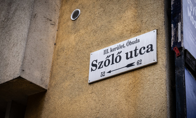 Kider&uuml;l, mit gondolnak a magyarok a Szőlő utcai esetről