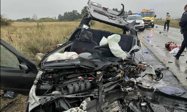 K&eacute;t csal&aacute;dtag is &eacute;let&eacute;t vesztette a Zalahal&aacute;p &eacute;s Tapolca k&ouml;z&ouml;tti tragikus balesetben
