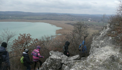 Tihanyi geot&uacute;r&aacute;val b&uacute;cs&uacute;ztatj&aacute;k az &eacute;vet