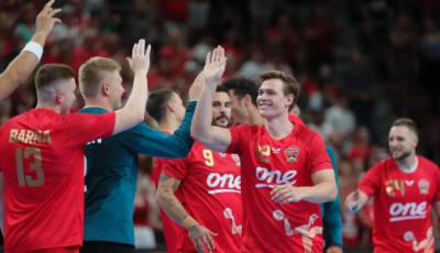 Ki&uuml;t&eacute;ssel kezdett Spanyolorsz&aacute;gban a Veszpr&eacute;m - 14 g&oacute;llal vert&eacute;k a Torrelaveg&aacute;t
