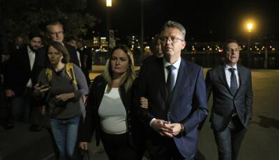 A Fidesz szerint egy bűn&uuml;k van a letart&oacute;ztatott politikusaiknak: hogy jobboldaliak
