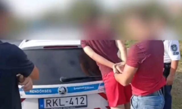 Balatonf&uuml;reden fogt&aacute;k el azt a 20 &eacute;ves online csal&oacute;t