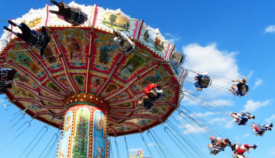 Maj&aacute;lis a Gy&aacute;rkertben - Eg&eacute;sz napos programok v&aacute;rj&aacute;k a veszpr&eacute;mieket