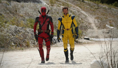 &Oacute;ri&aacute;sit robbantott a kassz&aacute;kn&aacute;l Deadpool &eacute;s Rozsom&aacute;k