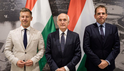Baka Andr&aacute;st jel&ouml;li a TISZA k&ouml;zt&aacute;rsas&aacute;gi eln&ouml;knek