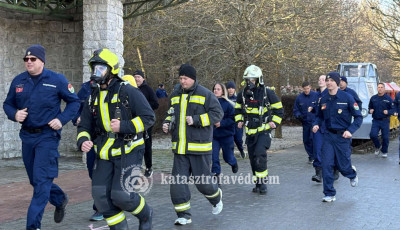 Hetvenn&eacute;gyen indultak a b&eacute;kefut&aacute;son