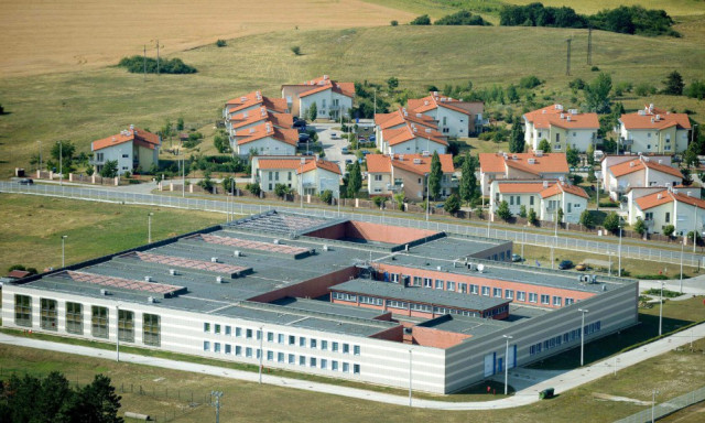 Lev&eacute;lben b&iacute;r&aacute;lt&aacute;k a veszpr&eacute;mi b&ouml;rt&ouml;n vezet&eacute;s&eacute;t, s&uacute;lyos v&aacute;dakat fogalmaztak meg a dolgoz&oacute;k