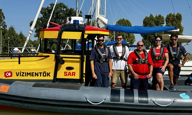 Sikeresen &eacute;lesztettek &uacute;jra a v&iacute;zimentők egy v&iacute;zbefulladt f&eacute;rfit