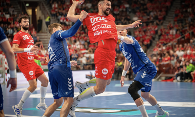 H&aacute;tr&aacute;nyb&oacute;l előny -  A Veszpr&eacute;m beh&uacute;zta az első meccset - GAL&Eacute;RIA
