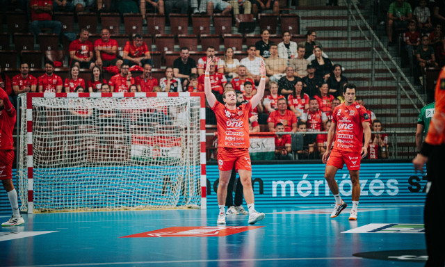 A h&eacute;ten Portug&aacute;li&aacute;ba utazik a Veszpr&eacute;m