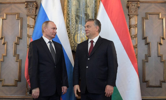 Politico: az oroszokhoz ker&uuml;lhetnek inf&oacute;k, ez&eacute;rt maradhat ki Magyarorsz&aacute;g az &eacute;rz&eacute;keny t&aacute;rgyal&aacute;sokb&oacute;l