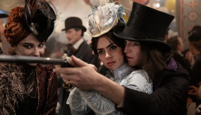 M&aacute;t&oacute;l vet&iacute;tik az &uacute;j Drakula filmet a mozikban