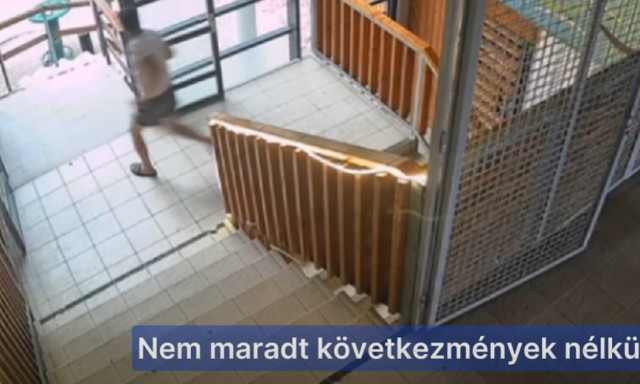 Telefonnal kukkolt egy balatonalm&aacute;di strand mosd&oacute;j&aacute;ban a perverz f&eacute;rfi - VIDE&Oacute;